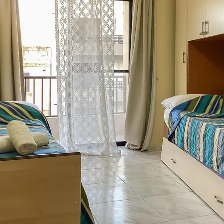 Apartment Well Located Bugibba - Happy